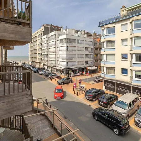 Апартаменты Westende 0201 *